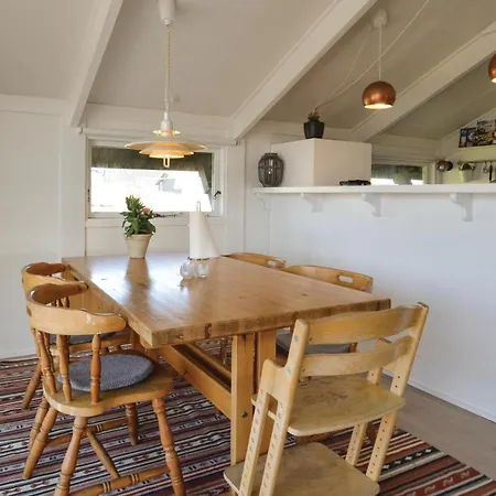 Casa vacanze Two-bedroom Holiday In